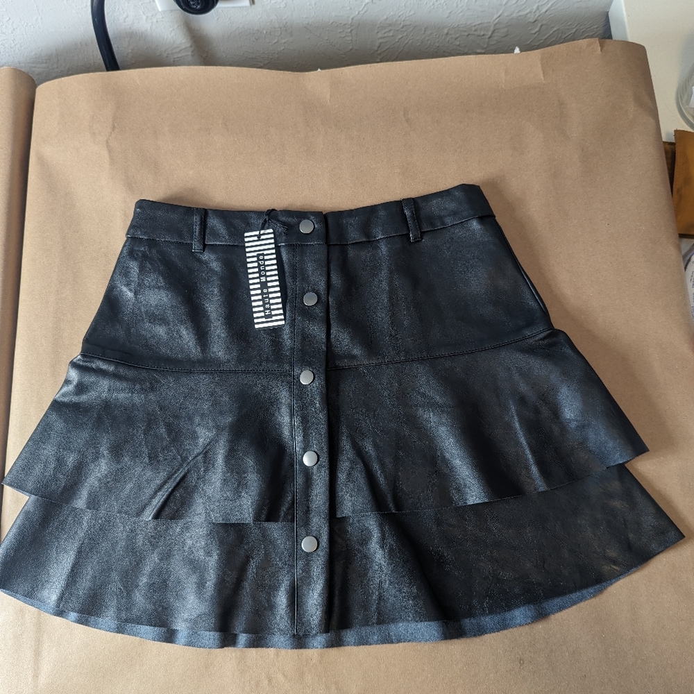 Haute Monde Skirt (Size M)
